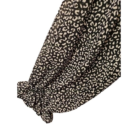 Jodifl 3 Tiered Swing Cheetah Print Long Sleeve Dress NWT Sz Small - Picture 4 of 9